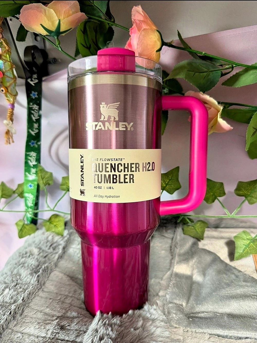 Stanley Adventure Quencher H2.0 FlowState Tumbler 40 oz Pink